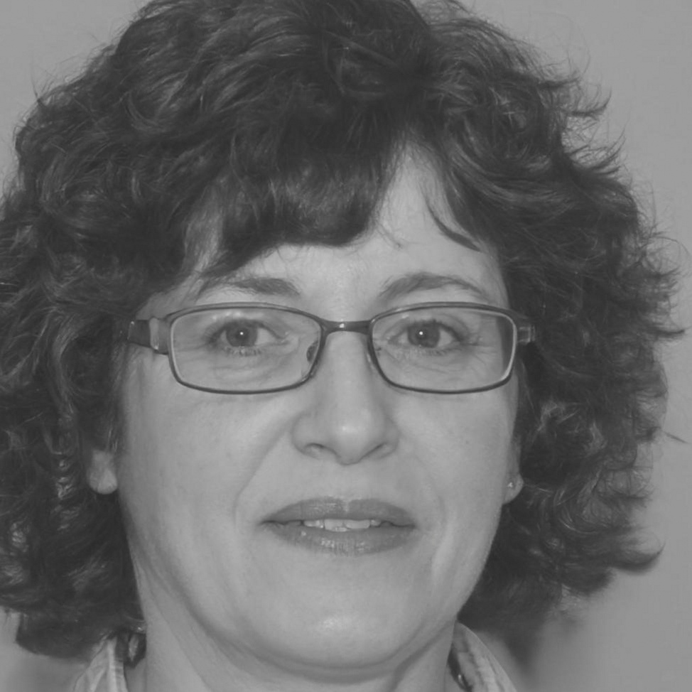 Portrait de Maëva Thirion, responsable contenu